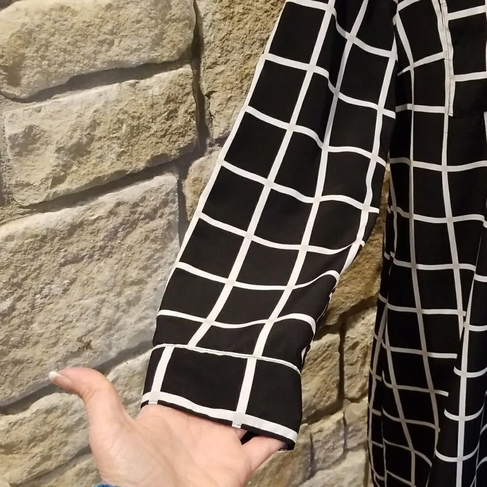 OLD Navy Plaid Dress black and white plaid medium